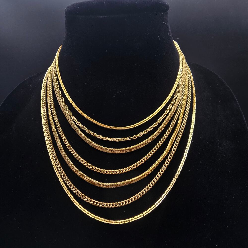 Monet Layered Gold Tone Chain Necklace Vintage Costume Jewelry - Picture 4 of 7